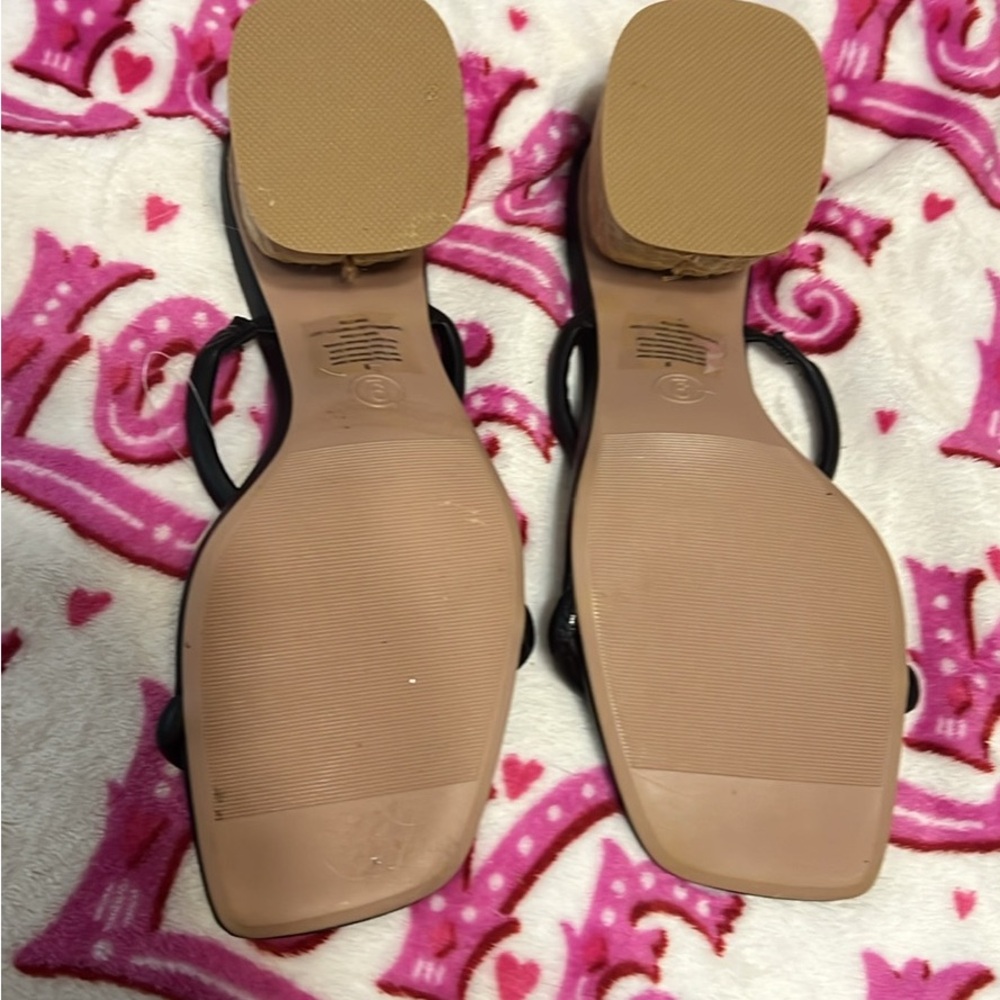 A NEW DAY SANDALS - Picture 6 of 7